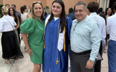 تسليط الضوء على المستشار: السيدة تيري ألفارادو