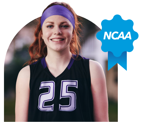 طالب يرتدي ملابس رياضية